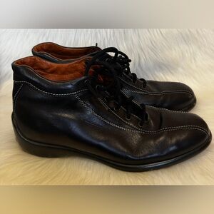 Tod's Mens Black Leather Driving Boots, Size 10.5 Made in Italy